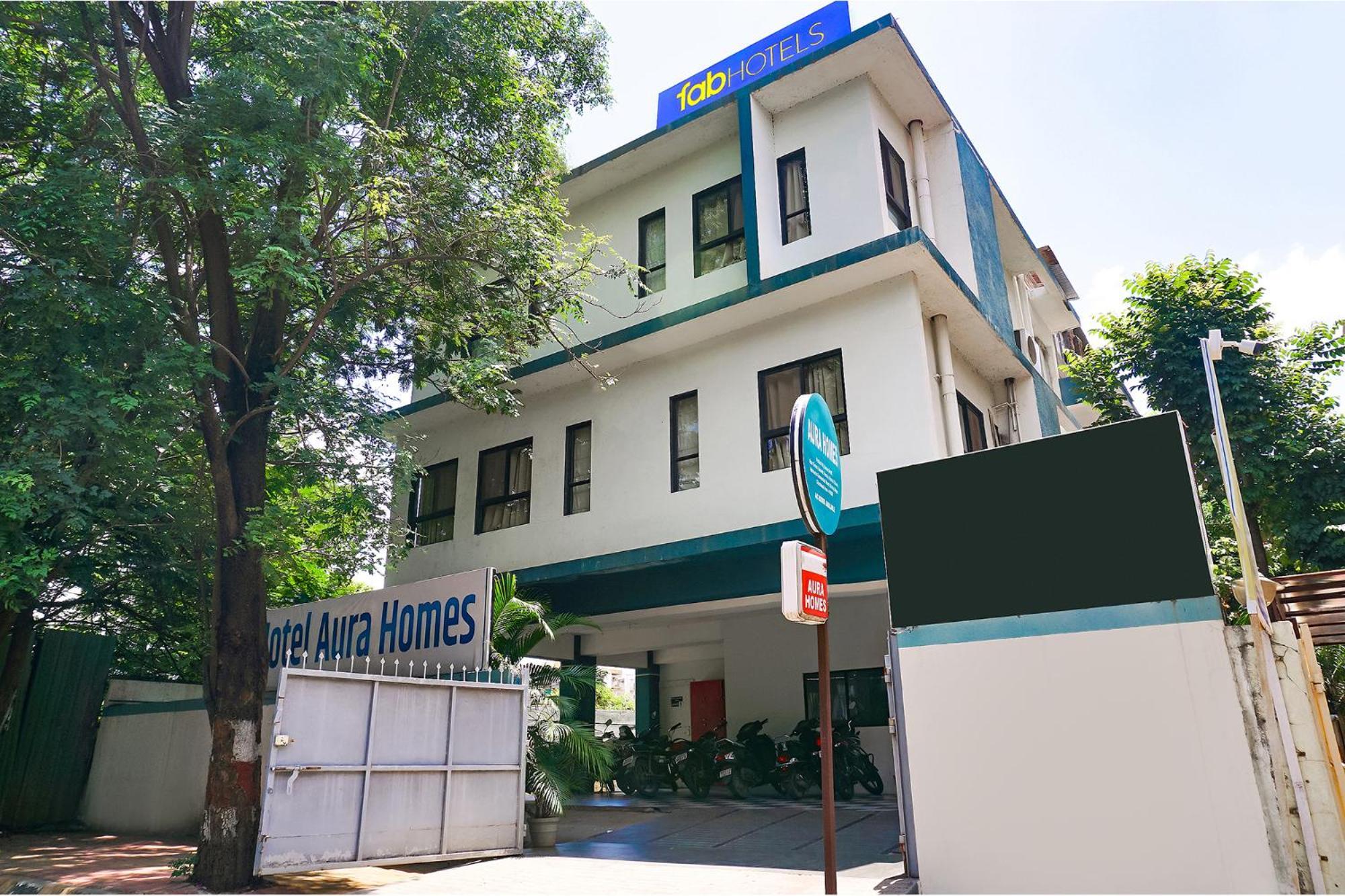 Fabhotel Aura Homes - Nr Khandoba Mandir Pimpri-Chinchwad 外观 照片
